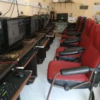 โลโก้ร้าน TR COMPUTER