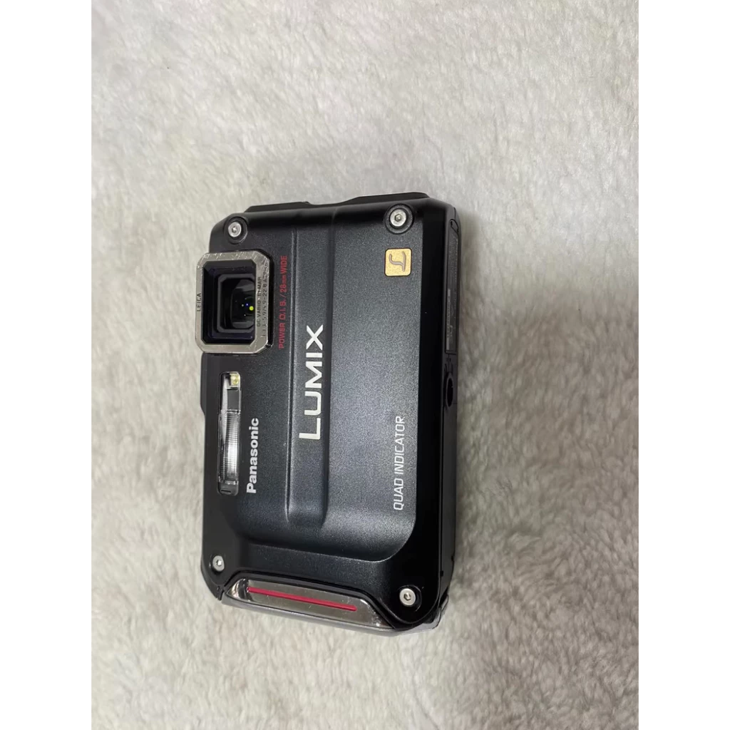 กล้องดิจิตอล Panasonic DSC-TS4 ประเภท: กล้อง CCD Retro / กล้องแอคชั่น