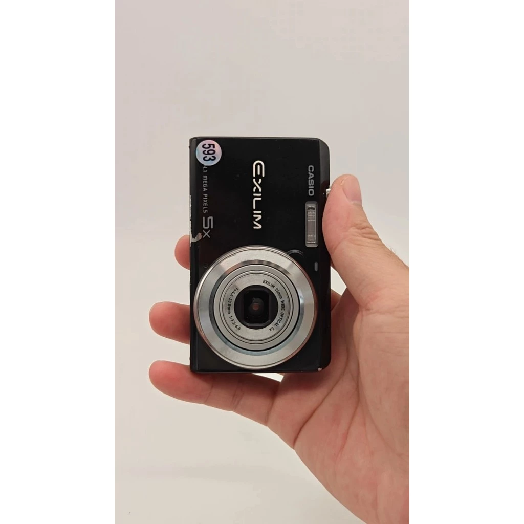 กล้อง Casio Z680 CCD – กล้องดิจิตอลย้อนยุคใช้งานได้อย่างเต็มที่ ลักษณะตามภาพจริง