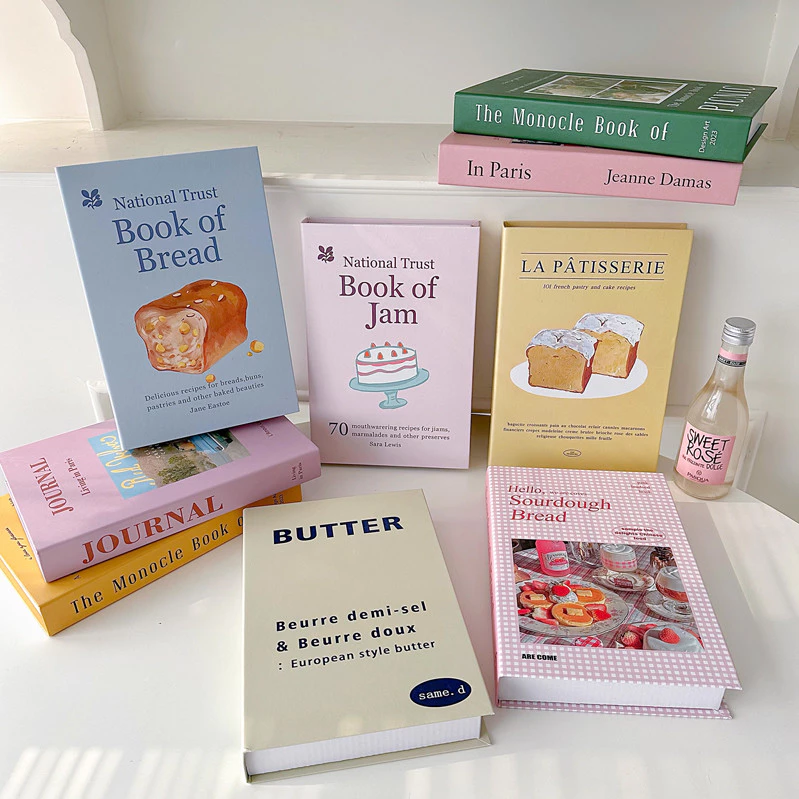 หนังสือปลอม พร็อพถ่ายรูป propประกอบฉาก หนังสือประกอบฉาก พรอพแต่งห้อง ของแต่งบ้าน พรอมถ่ายรูป หนังสือปลอมแต่งบ้าน
