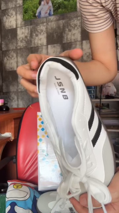 #ShopeeFashion #รองเท้าผ้าใบ