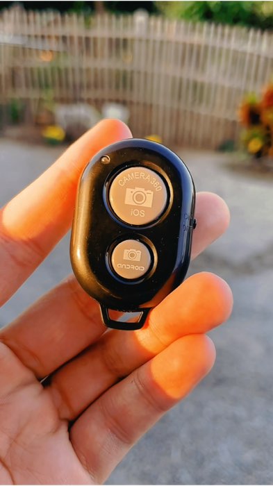 Mọi người ạ, nhấn để chụp ảnh qua Bluetooth nhé #photo #bluetooth #iphone