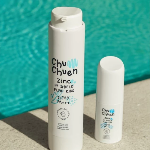 [2 ขวด] ครีมกันแดด ชุ่มชื่น Chumchuen zinc UV shield fluid kids SPF 50 PA+++มชื(ขนาด 50ml &15ml) กันแดดหน้าและตัว